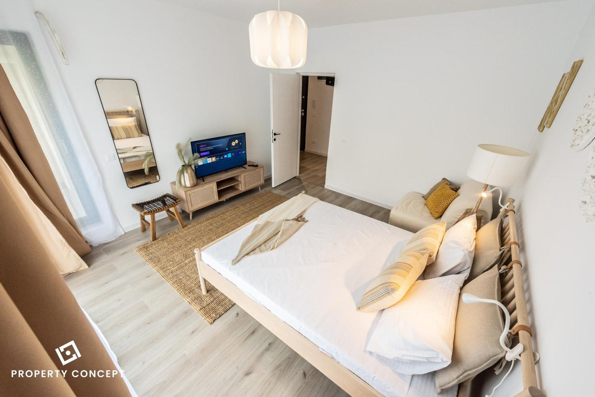 Plaza 316 Apartment *