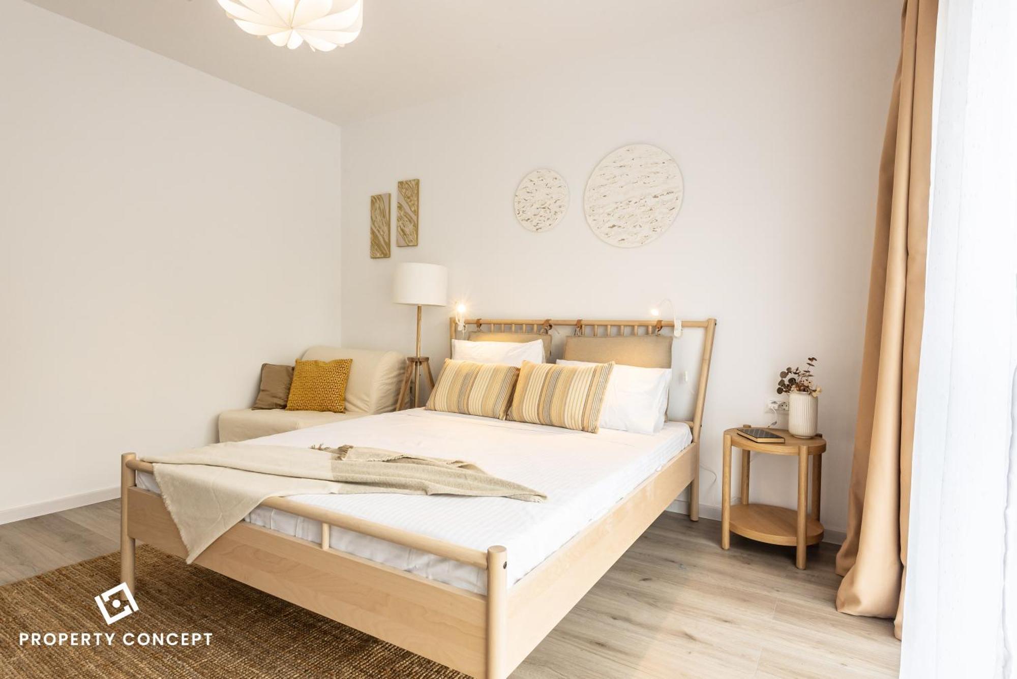 Plaza 316 Apartment *