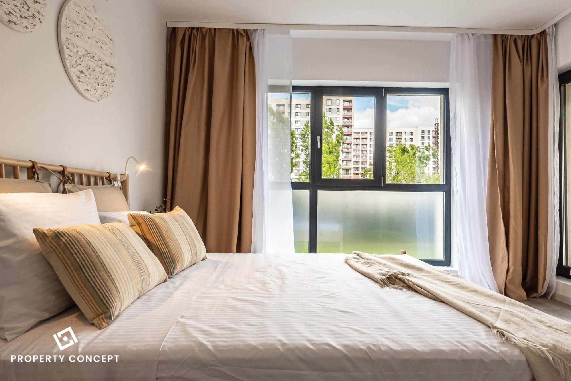 Plaza 316 Apartment *